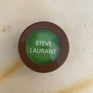steve laurant green eyeshadow